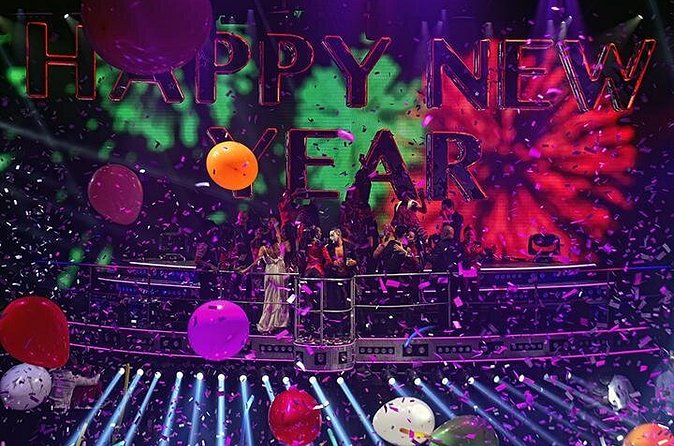 Coco Bongo Cancun New Year's Eve 2027 - Standing ticket or table: the choice that changes the night