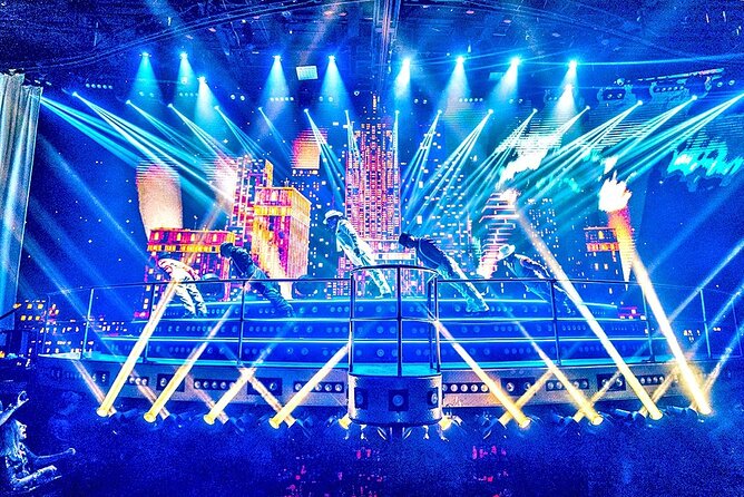 Coco Bongo Cancun Nightclub Entrance Ticket - Drinks, snacks, and what the ticket covers