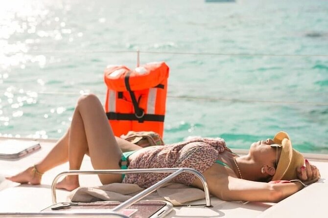 Combo Saver: Chichen Itza & Cenote + Isla Mujeres Catamaran - Valladolid gives the day a local pause