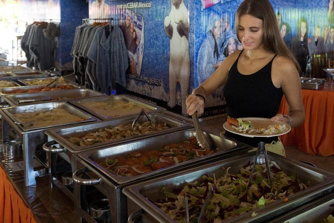 Complete Isla Mujeres excursion from Cancun with all inclusive - Buffet lunch at the beach club