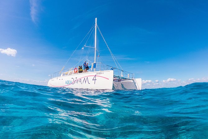 Cozumel Catamaran Snorkeling Tour & Lunch (Hotel Pick Up) - The $163 price is reasonable only if you use the whole package