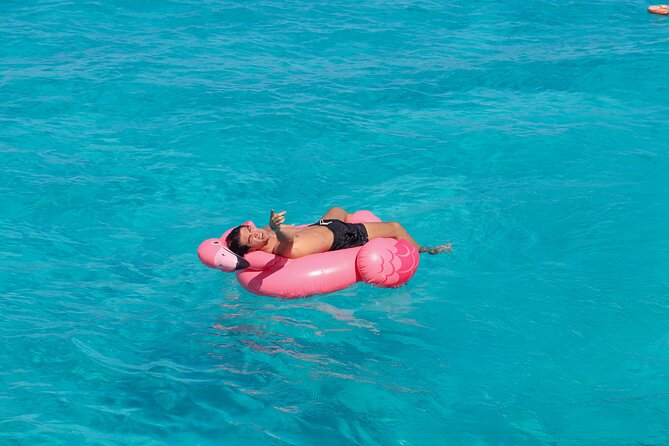 Dancer Cruise Isla Mujeres Snorkel Food and Drinks Included - Free time around Isla Mujeres