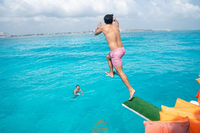 Dancer Cruise Isla Mujeres Snorkel Food and Drinks Included - The return ride becomes the main event