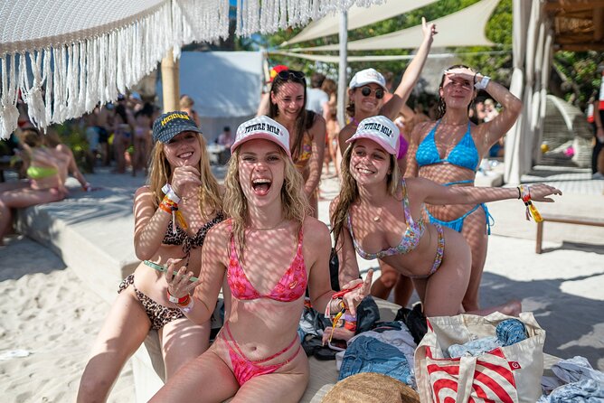 Deluxe Catamaran tour to Isla Mujeres with Open Bar and Lunch - Key points to know before you book