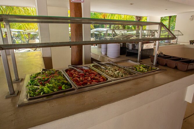 Deluxe Catamaran tour to Isla Mujeres with Open Bar and Lunch - Is the $74.25 minimum price good value?