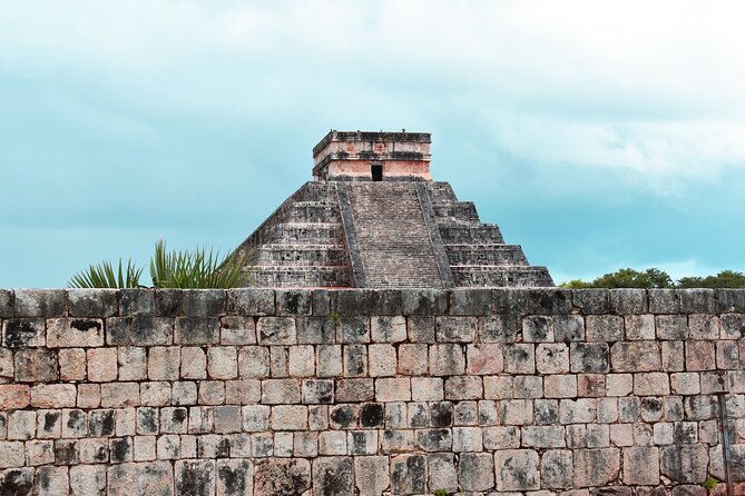 Discover Chichén Itzá & a Sacred Cenote. Lunch and transportation included. - Who will get the most from this excursion