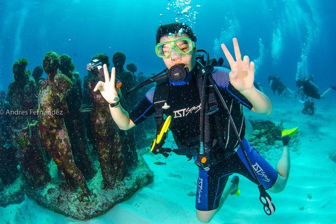 Discover scuba ,MUSA and Manchones reef dive without license - Manchones Reef at 33 feet