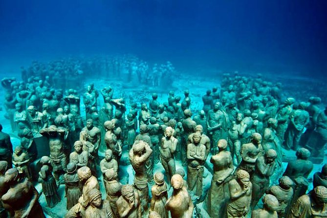 Diving + Muse - Reef time near Isla Mujeres