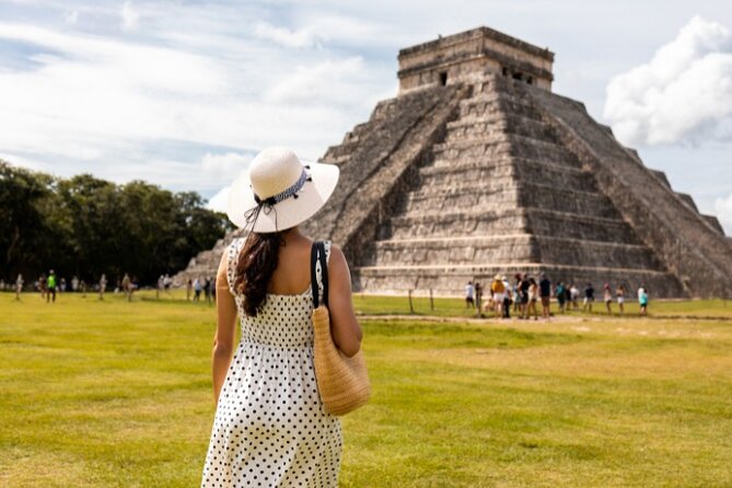 Early morning Chichen Itza Tour: Cenote and Tequila Tasting - Cenote Chichikan, the best way to cool down