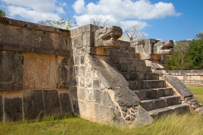 Early morning Chichen Itza Tour: Cenote and Tequila Tasting - Valladolid and the tequila tasting