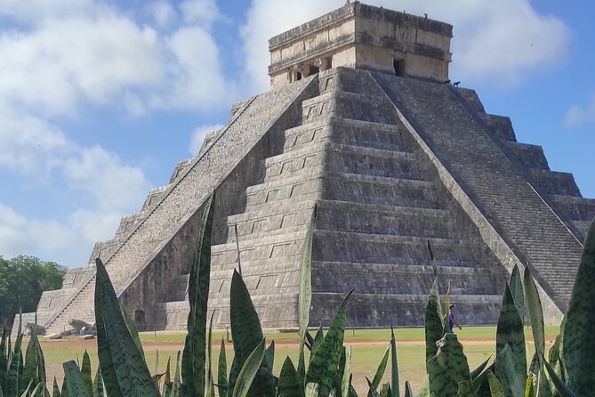 Expert Guided: Chichen Itza Tour with Early Access - Is $380 a fair price for this private day?