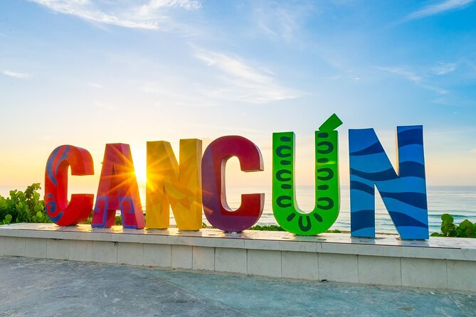 Explore Cancun City Tour! Round Bus transportation - The City Hall stop and the changing order