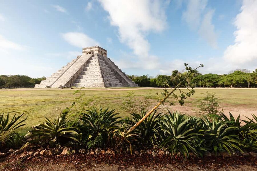 From Cancun: Chichén Itzá, cenote, Valladolid, and Tequila - Ek Balam gives the day more archaeological depth