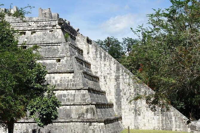 Full-Day Chichen Itza, Coba, cenote Ik Kil and Tulum Private Tour - Cenote Ik Kil gives you a cool reset