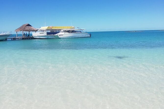 Full Day Tour to Isla Contoy and Isla Mujeres from Cancun - A Buffet Lunch With Plenty of Choice