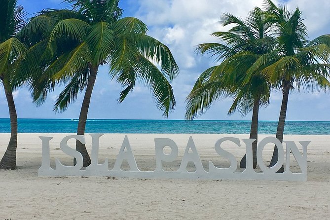 Holbox and Passion Island Full-Day Tour with Cenote, Transportation and Lunch - Timing, weather, and practical preparation