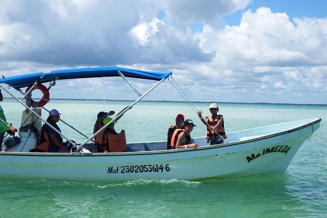 Holbox tour from Cancun and Riviera Maya - The 6:00 a.m. pickup and road to Chiquila