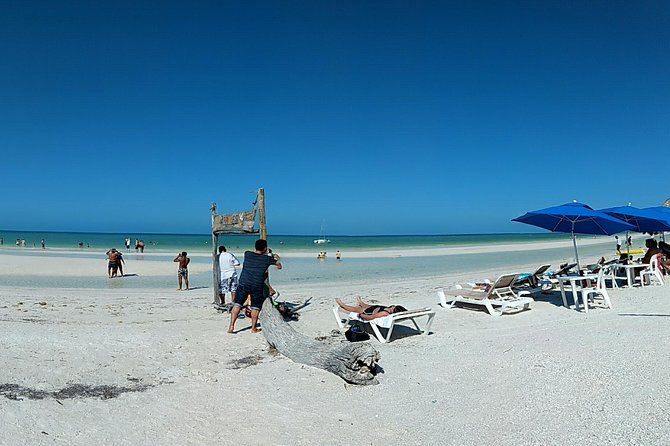 Isla Holbox All Inclusive with Transportation (Breakfast and Food Included) - Yalahau Cenote: A Freshwater Pause