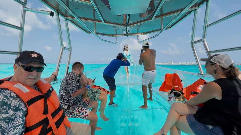 Isla Mujeres: 100% Transparent boat ride - A glass-bottom ride with a modern twist