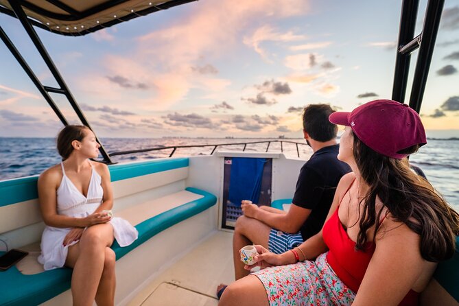 Isla Mujeres, Cancún Private Sunset Trip - A private sunset on the Caribbean