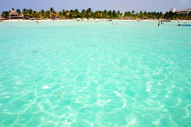 Isla Mujeres Catamaran Luxury Sailing Experience - What the $79 price really covers