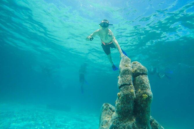 Isla Mujeres Catamaran Luxury Sailing Experience from Puerto Morelos - Buffet lunch, open bar, and the party-boat question