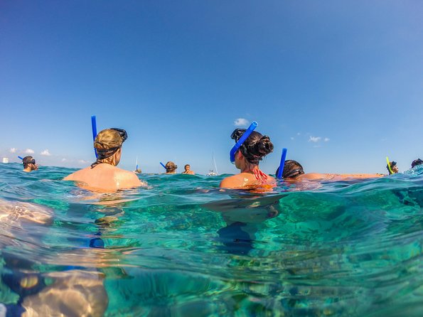 Isla Mujeres Catamaran, Open Bar & Optional Buffet and pick up - Sailing across the Caribbean for about 45 minutes