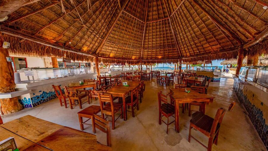Isla Mujeres Catamaran, Snorkel & Buffet Lunch - Key points at a glance