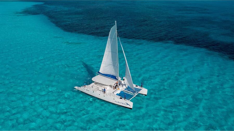 Isla Mujeres Catamaran, Snorkel & Buffet Lunch - Sailing across the Caribbean to Isla Mujeres