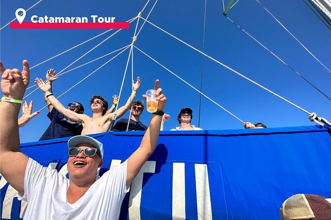 Isla Mujeres Catamaran + Snorkel + Open Bar on board + Buffet - Snorkeling in open water, with real limits