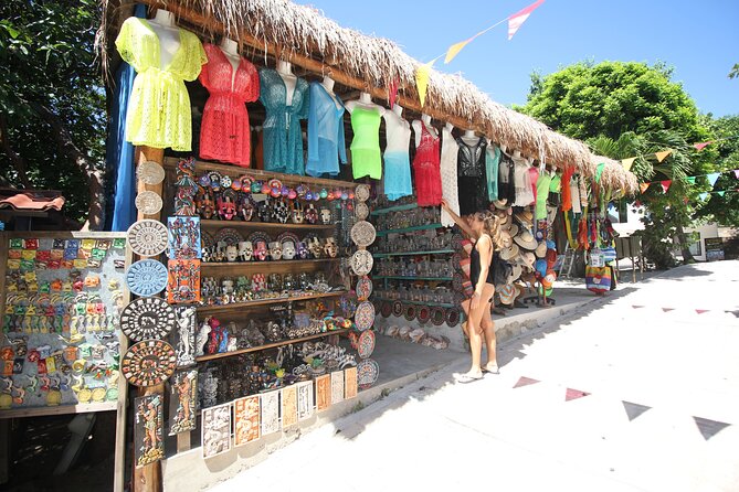 Isla Mujeres Catamaran Tour with Open Bar, Lunch and Snorkeling - Isla Mujeres Town and the shopping stop