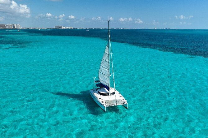 Isla Mujeres Catamaran Tour with Snorkeling, Open Bar & Buffet - How to make the long day easier