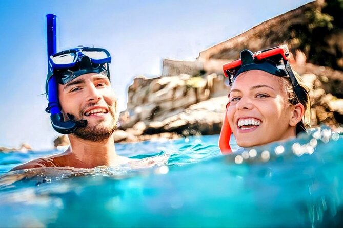 Isla Mujeres Catamaran Unlimited! from Cancun & Playa del Carmen - Free time in the center of Isla Mujeres