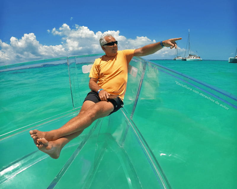 Isla Mujeres: Clear Boat Ride - Getting ready for the meeting point
