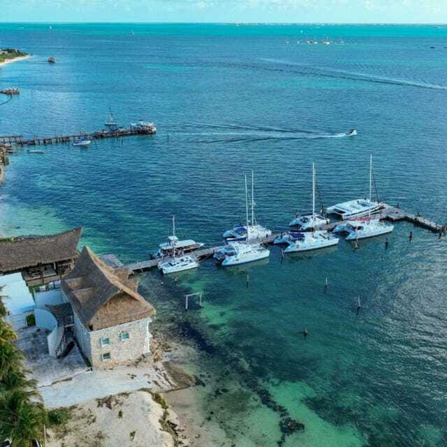Isla Mujeres: Deluxe Catamaran Tour - Your 2.5 hours to explore Isla Mujeres