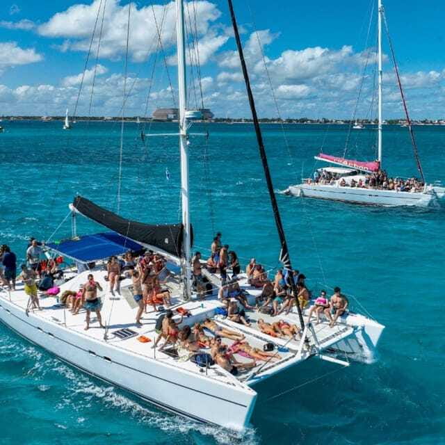 Isla Mujeres: Deluxe Catamaran Tour - Should you book the Isla Mujeres Deluxe Catamaran Tour?
