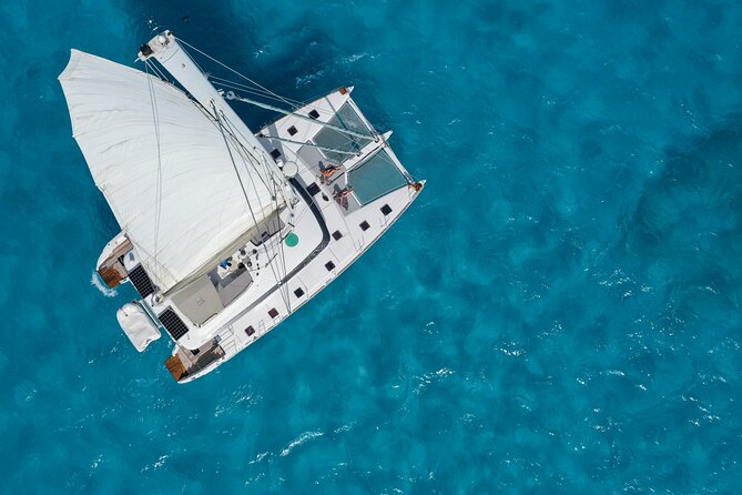 Isla Mujeres Platinum by Albatros Catamarans - From the Cancun marina to open Caribbean water