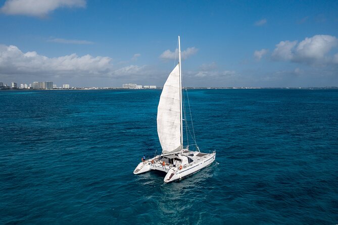 Isla Mujeres Plus by Albatros Catamarans - Sailing from Cancun on a seven-hour island day