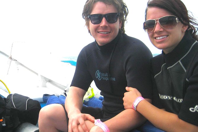 Isla Mujeres Snorkeling Tour - El Farito and the shallow reef setting