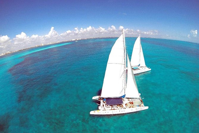 Isla Mujeres tour from Cancún (open bar, lunch ) - Who will enjoy this Isla Mujeres day
