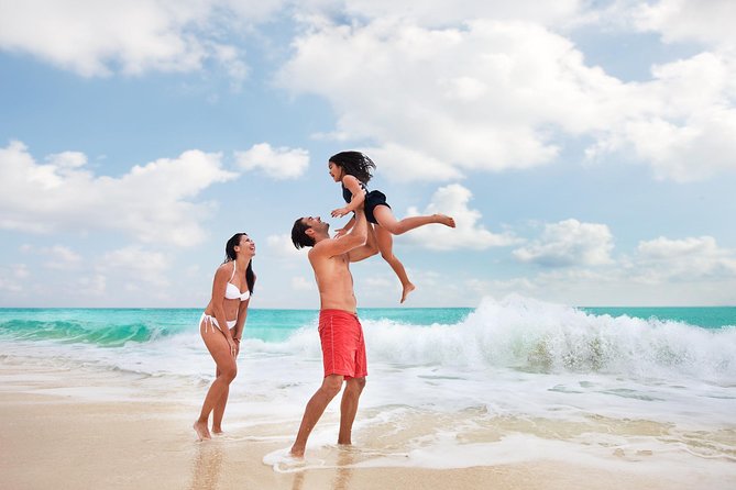 Isla Mujeres tour in a Catamaran with snorkel, open bar, lunch - The real cost of the $20 tour