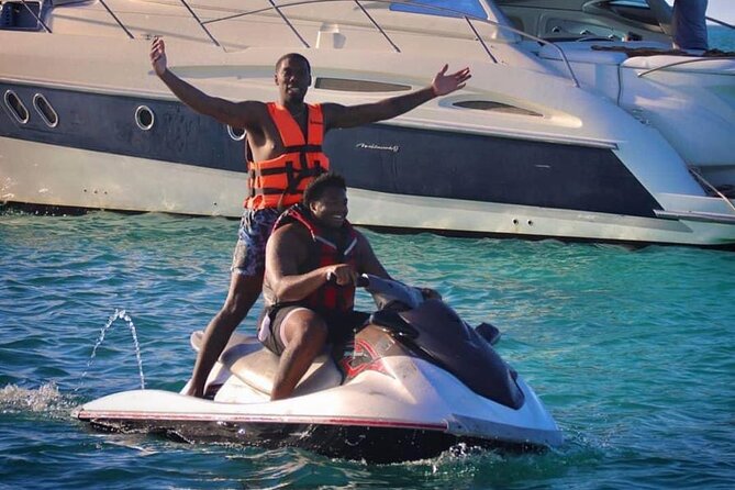 Jet Ski Rental in Cancun for 2 People - Equipment checks and the $400 key warning
