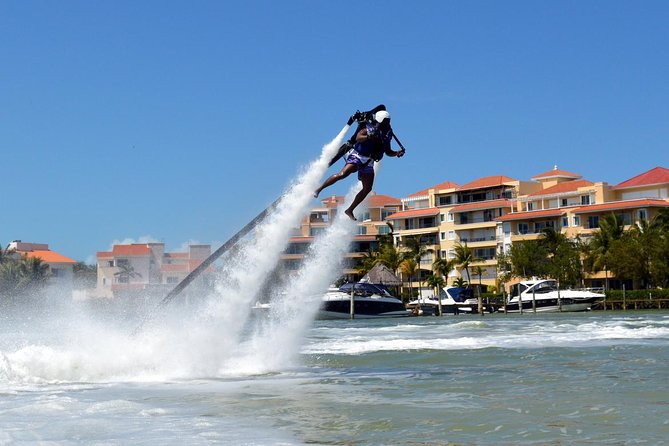 Jetpack Adventure in Cancun (Only for Brave Travelers) - Learning the Controls With a Radio Headset