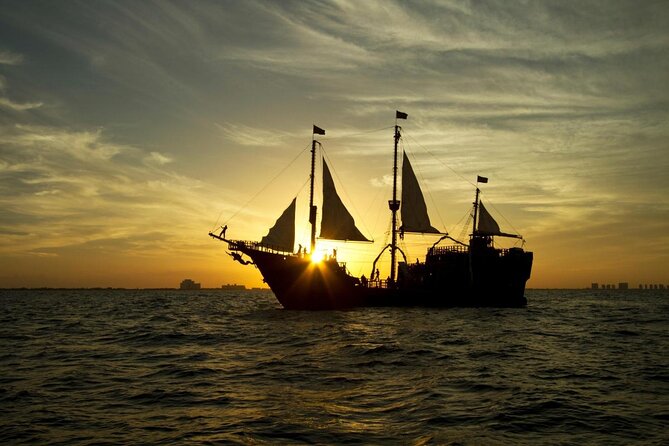 Jolly Roger Pirate Show and Dinner in Cancun - Key points to know before sailing