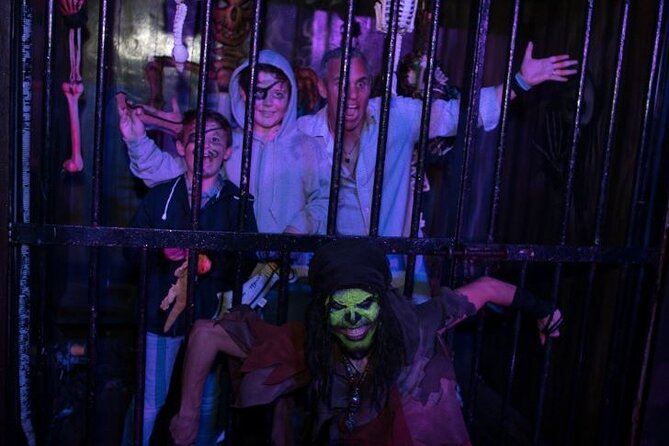 Jolly Roger Pirate Show and Dinner in Cancun - Fireworks, dancing, and the end of the night