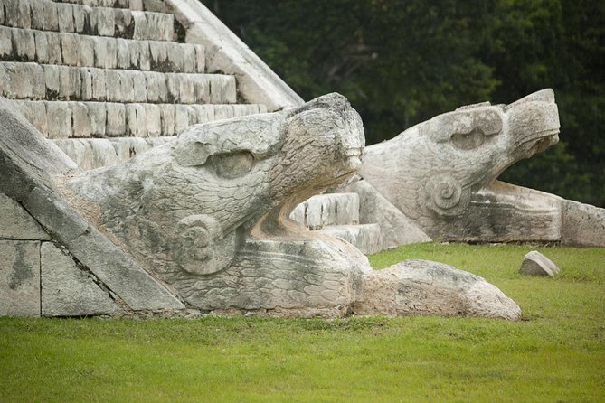 LDS Tour to Chichen Itza + Cenote - What the guides add to the experience