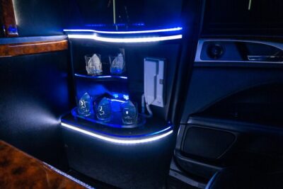 Lincoln Stretch limo from Cancun Hotel Zone to Cancun Airport