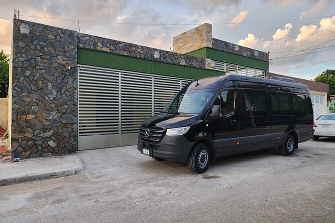 Luxury Airport Transfer: Cancun, Tulum, Playa del Carmen One-Way - Meeting your driver at Cancun Airport
