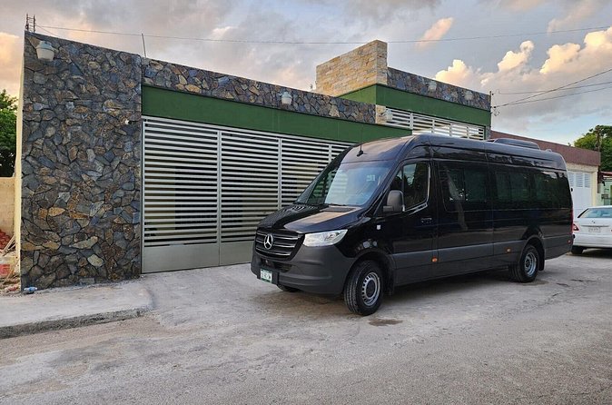 Luxury Airport Transfer: Cancun, Tulum, Playa del Carmen One-Way - Who gets the best value from this service