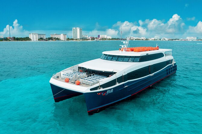 Luxury FERRY Xcaret: From Cancun to Isla Mujeres - Choosing the best seat on the Xcaret ferry